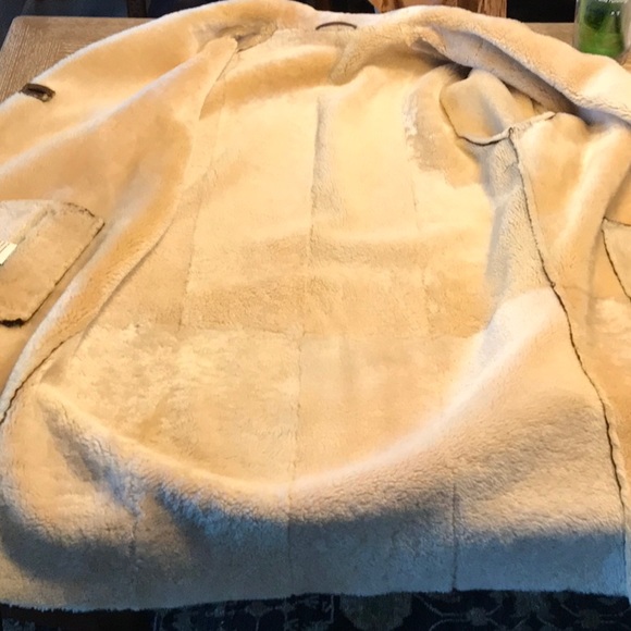 Authentic Shearling leamskin leather Coat in size 12-14 - Picture 14 of 15